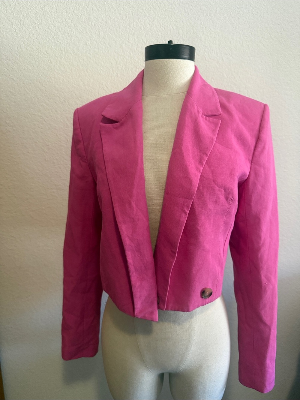 Zara Fuchsia Cropped Blazer Jacket